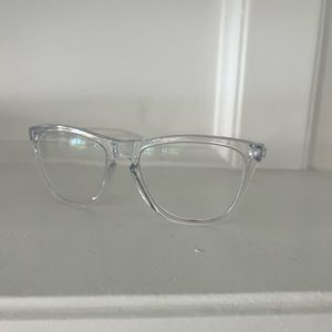Oakley Frog skin frames
